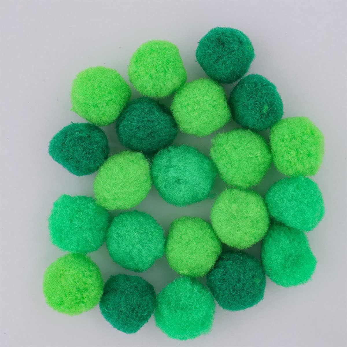 Pom Pom Gama de Colores Verde pk/100u.