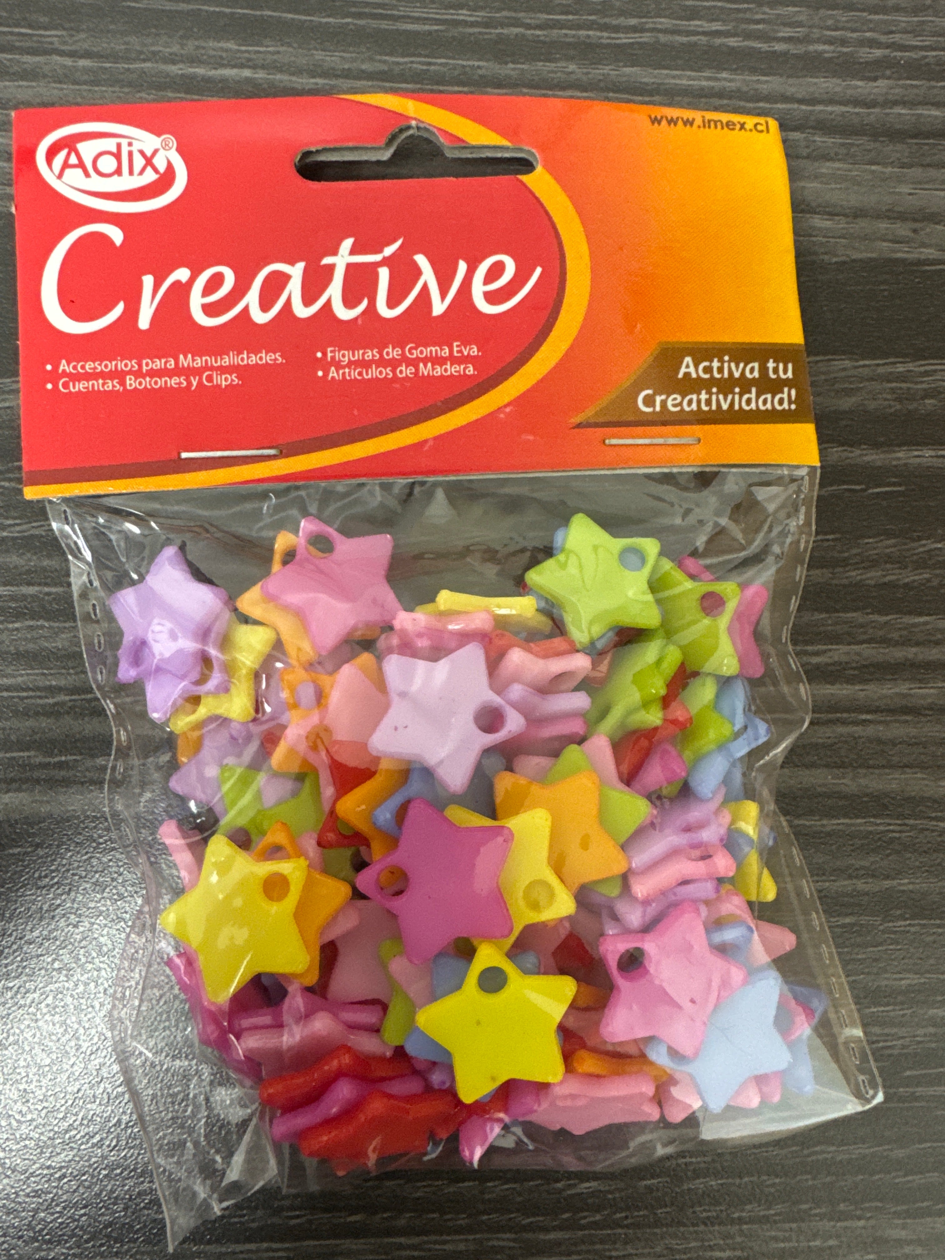 Cuenta Plástica Estrella 40g Surtido (33) CREATIVE